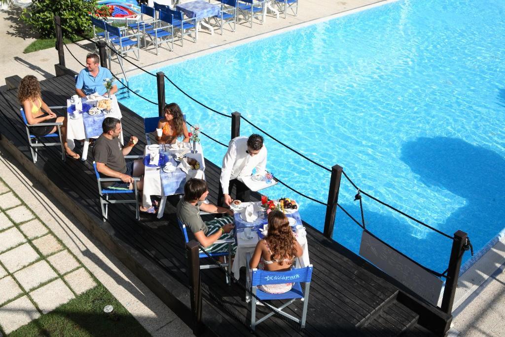 Seapark Spa Resort Giulianova Εξωτερικό φωτογραφία